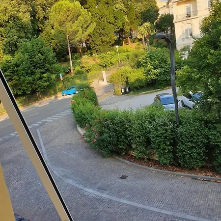 Sea Promenade - Center Apartment Opatija